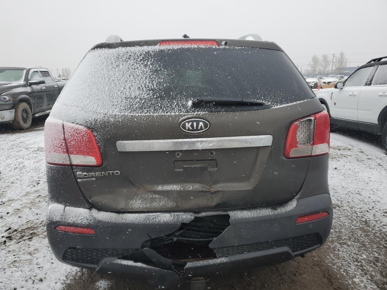 2011 Kia Sorento - Image 6