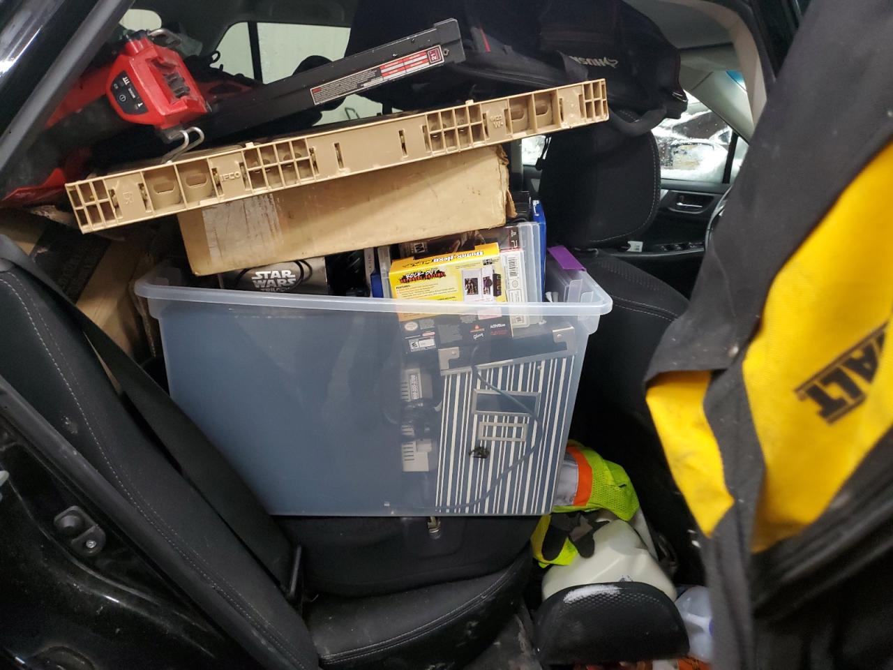 2015 Subaru Outback - Image 11