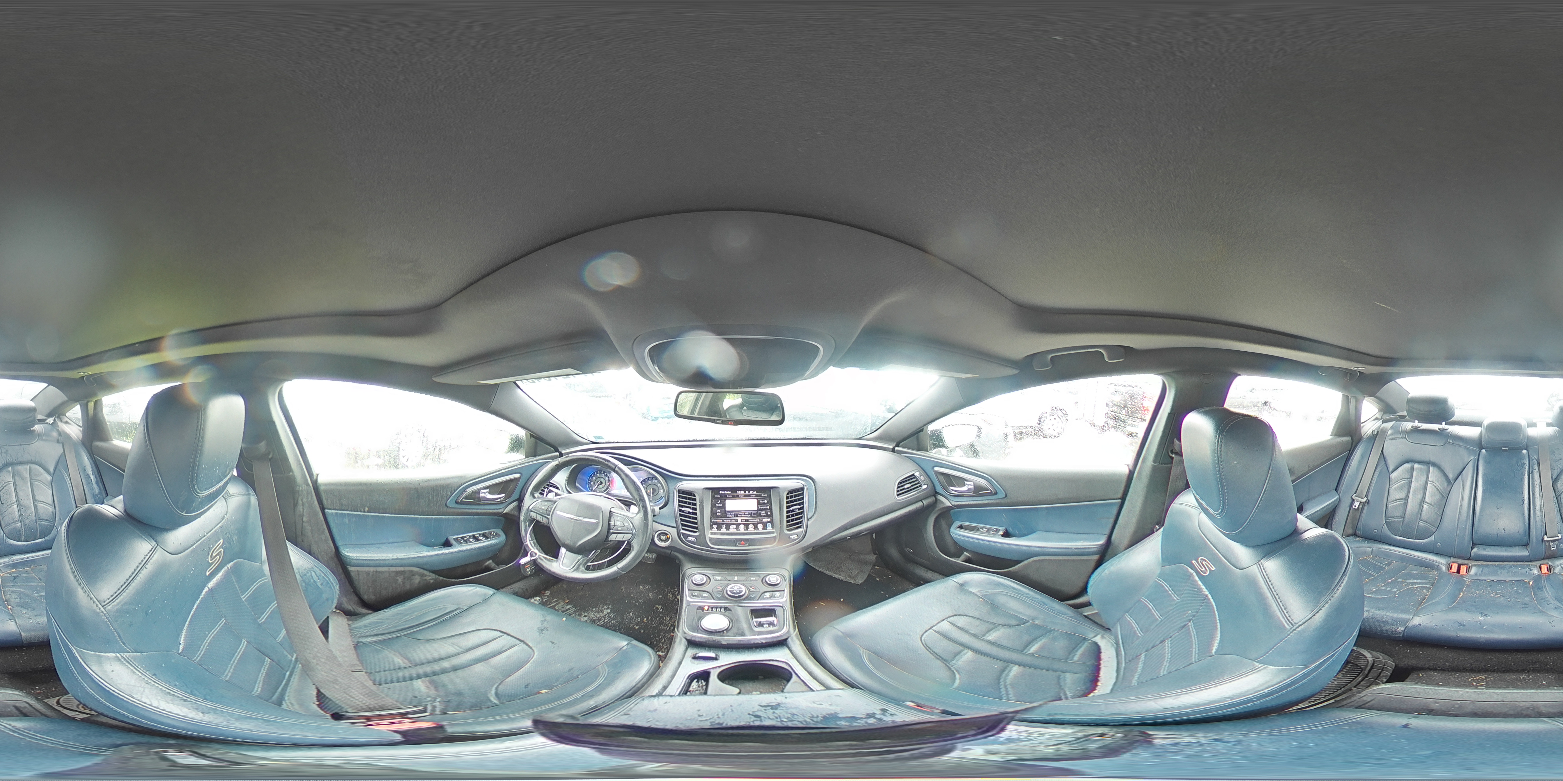 2015 Chrysler 200 - Image 12