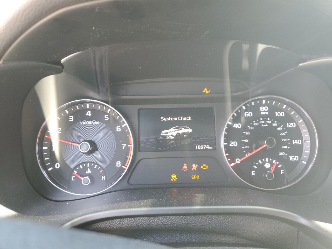 2024 Kia Forte - Image 9