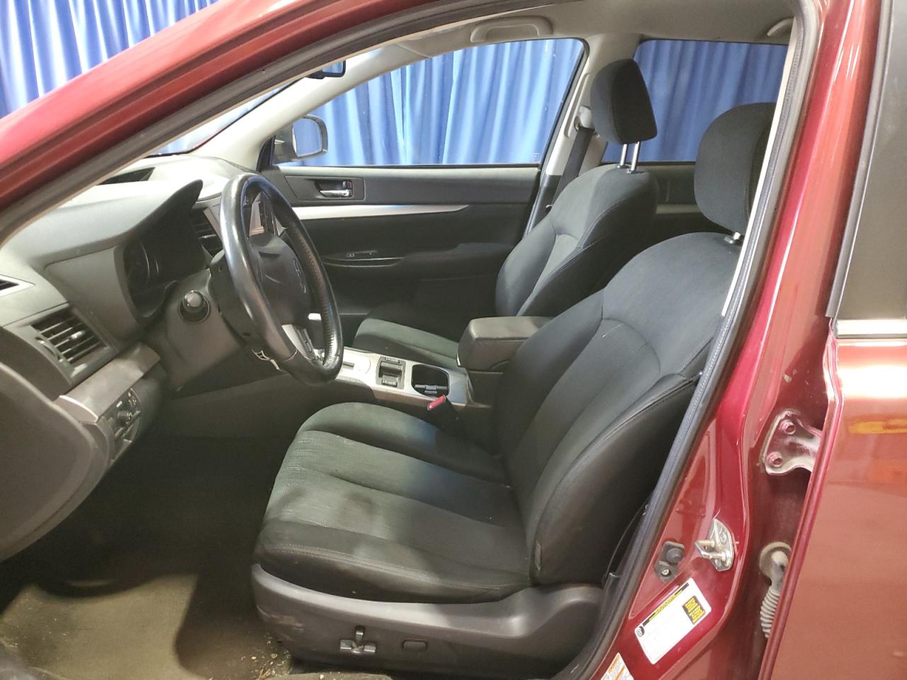 2014 Subaru Outback - Image 7