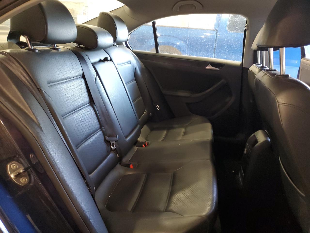 2014 Volkswagen Jetta - Image 10