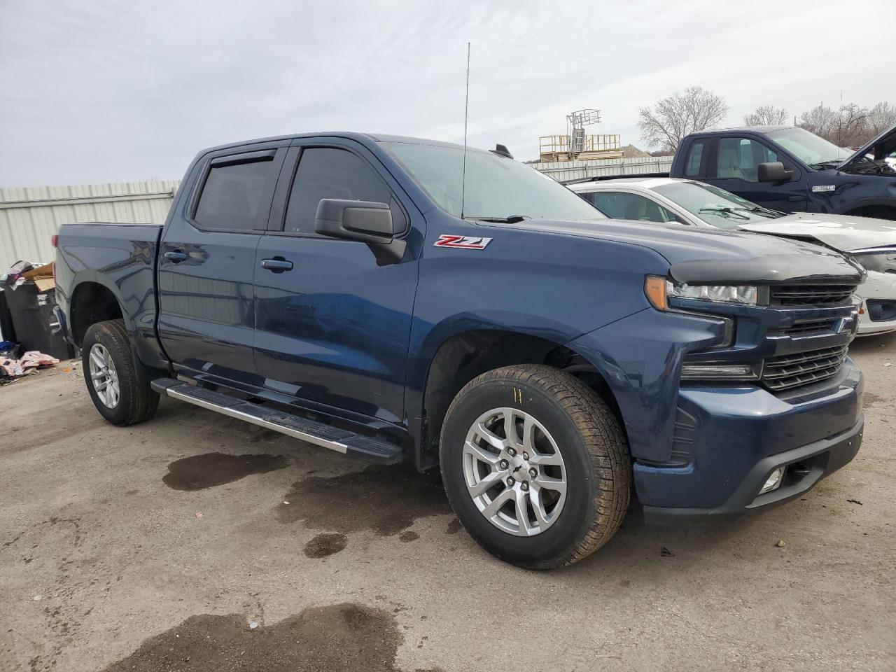 2019 Chevrolet Silverado - Image 4