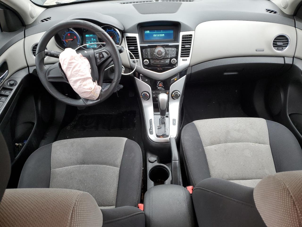 2015 Chevrolet Cruze - Image 8