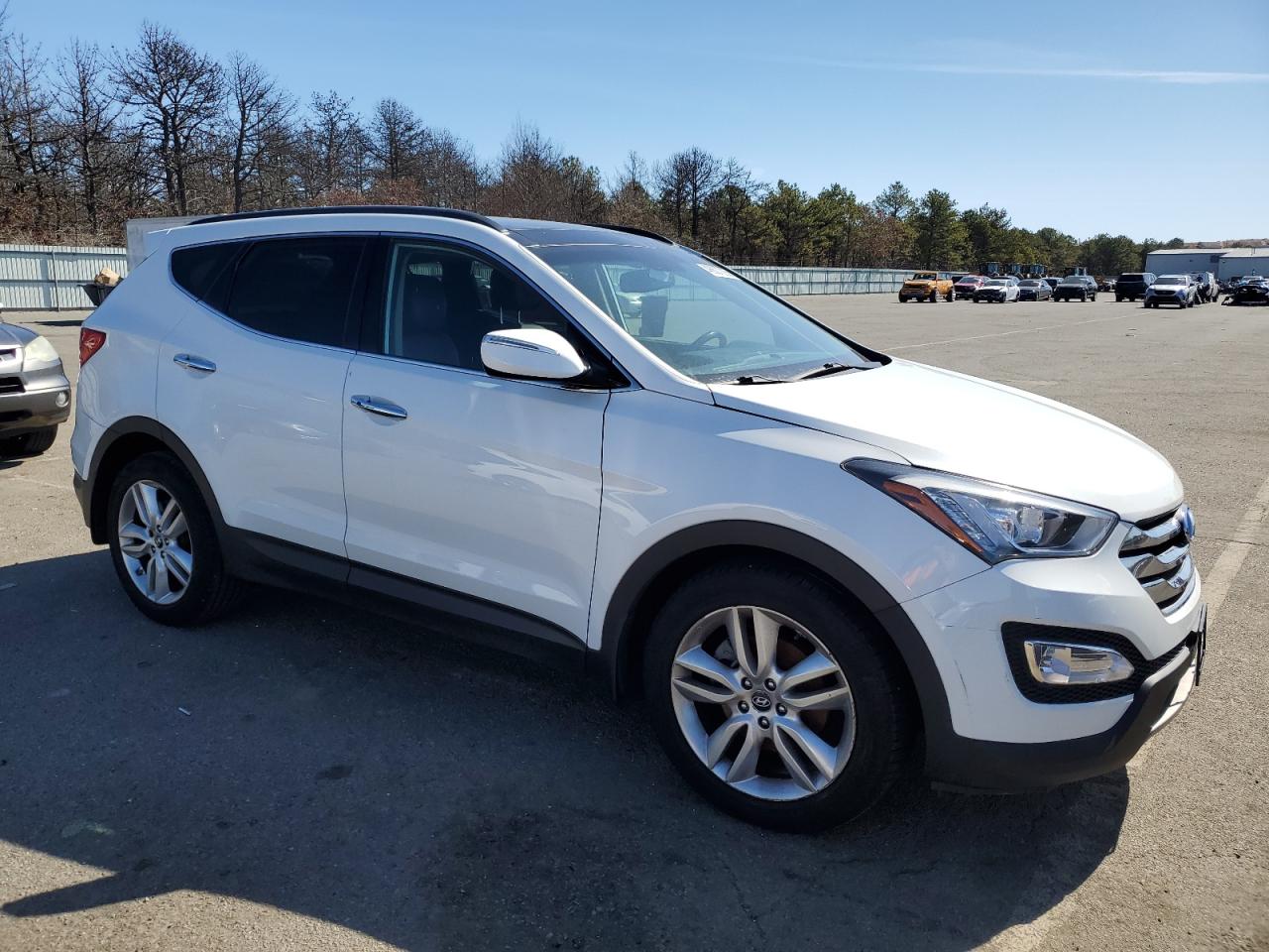 2014 Hyundai Santa Fe - Image 4