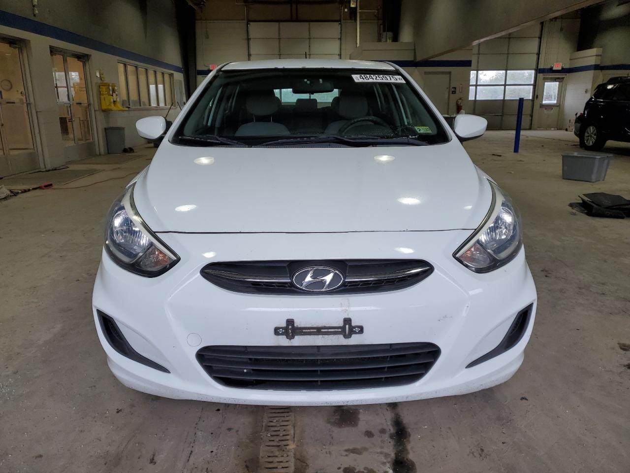 2015 Hyundai Accent - Image 5