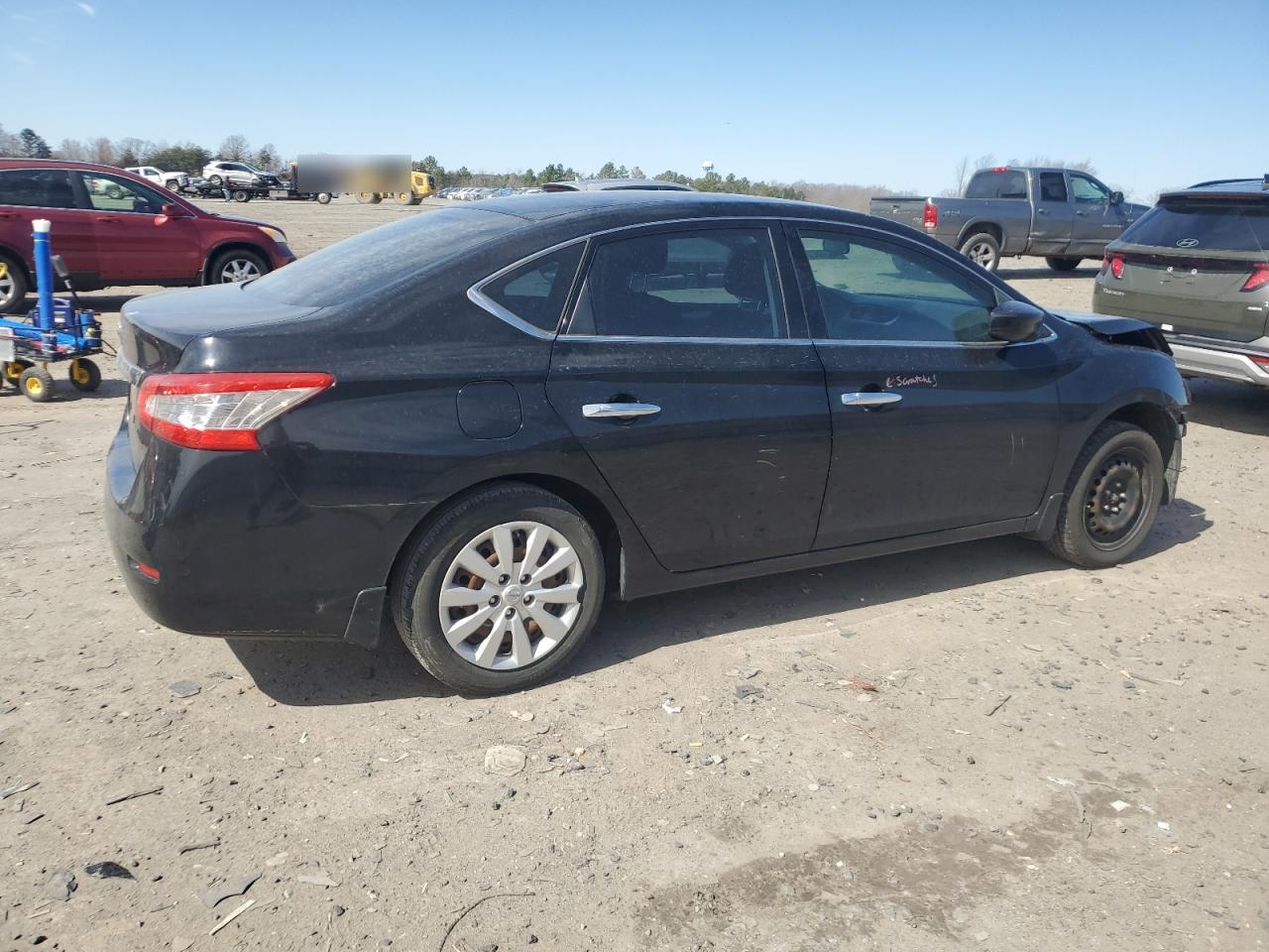 2015 Nissan Sentra - Image 3