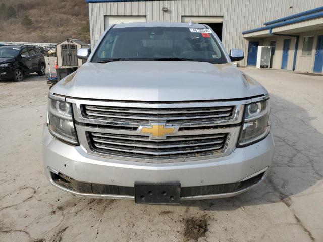Parquets CHEVROLET SUBURBAN 2017 Silver