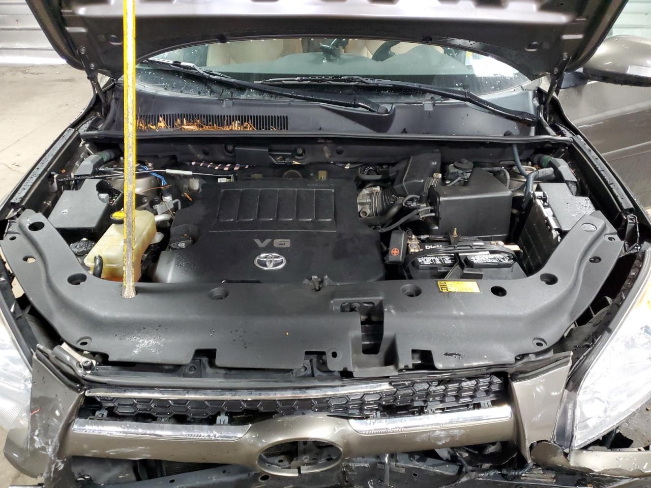 2011 Toyota RAV 4 - Image 12