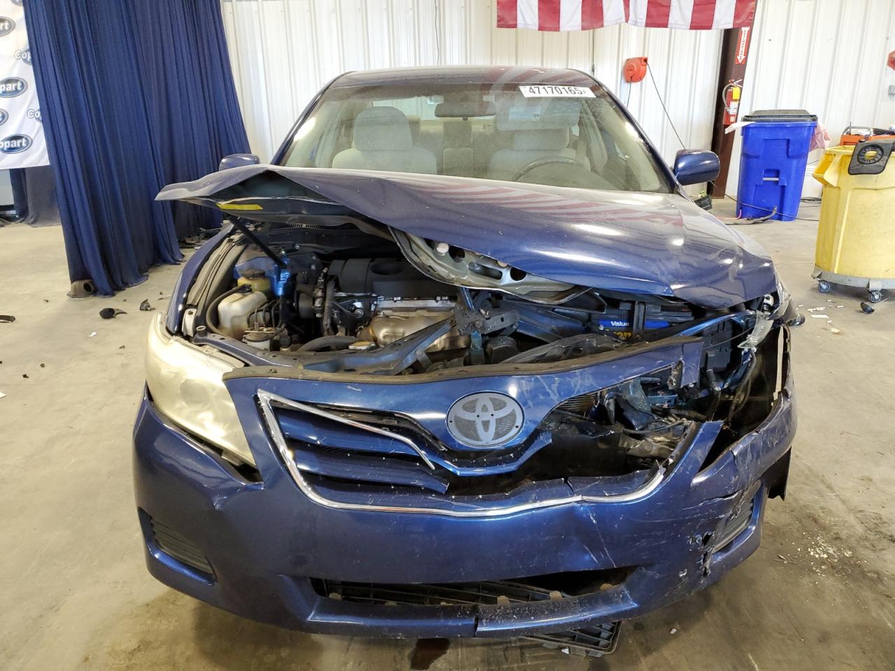 2010 Toyota Camry - Image 5