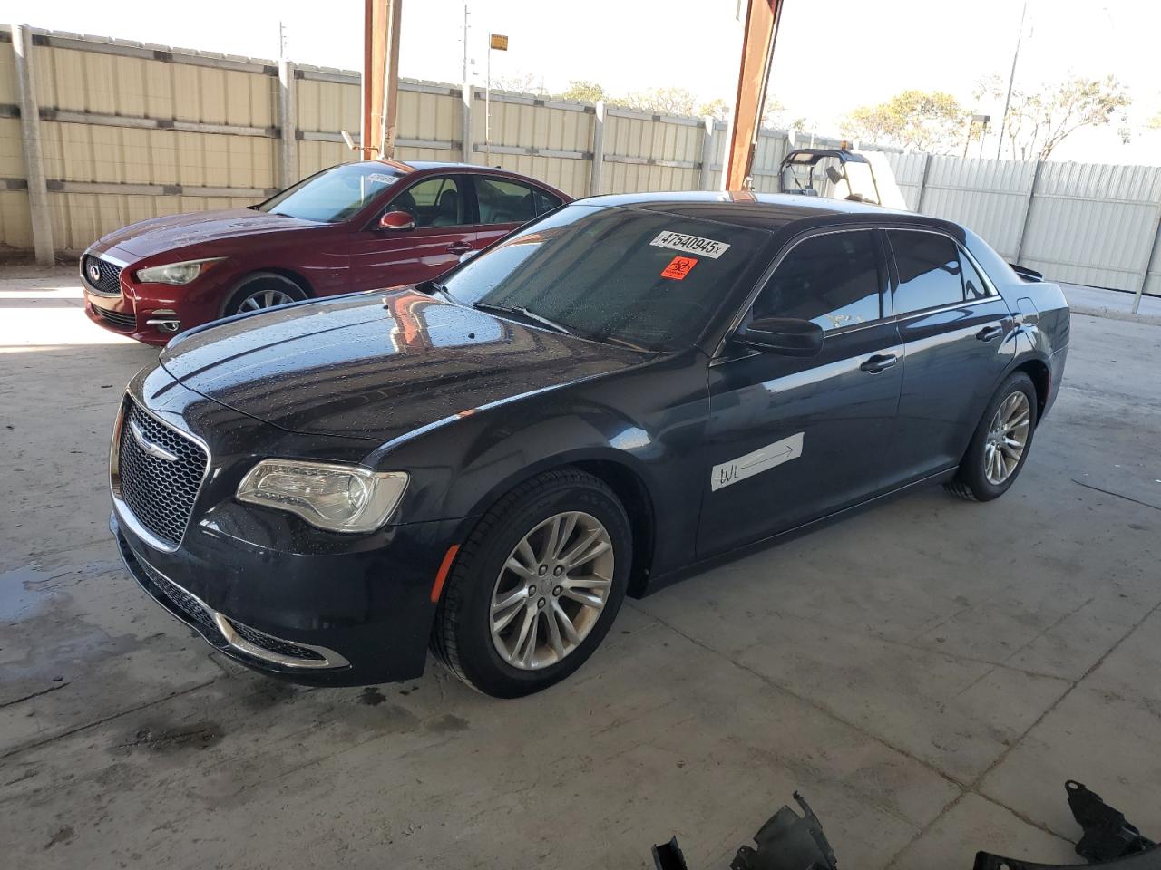 2019 Chrysler 300 - Image 1