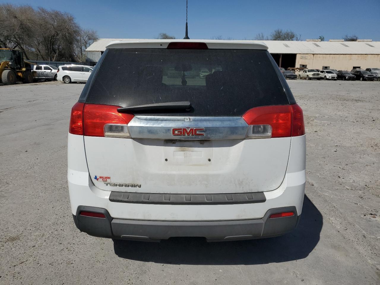 2011 GMC Terrain - Image 6