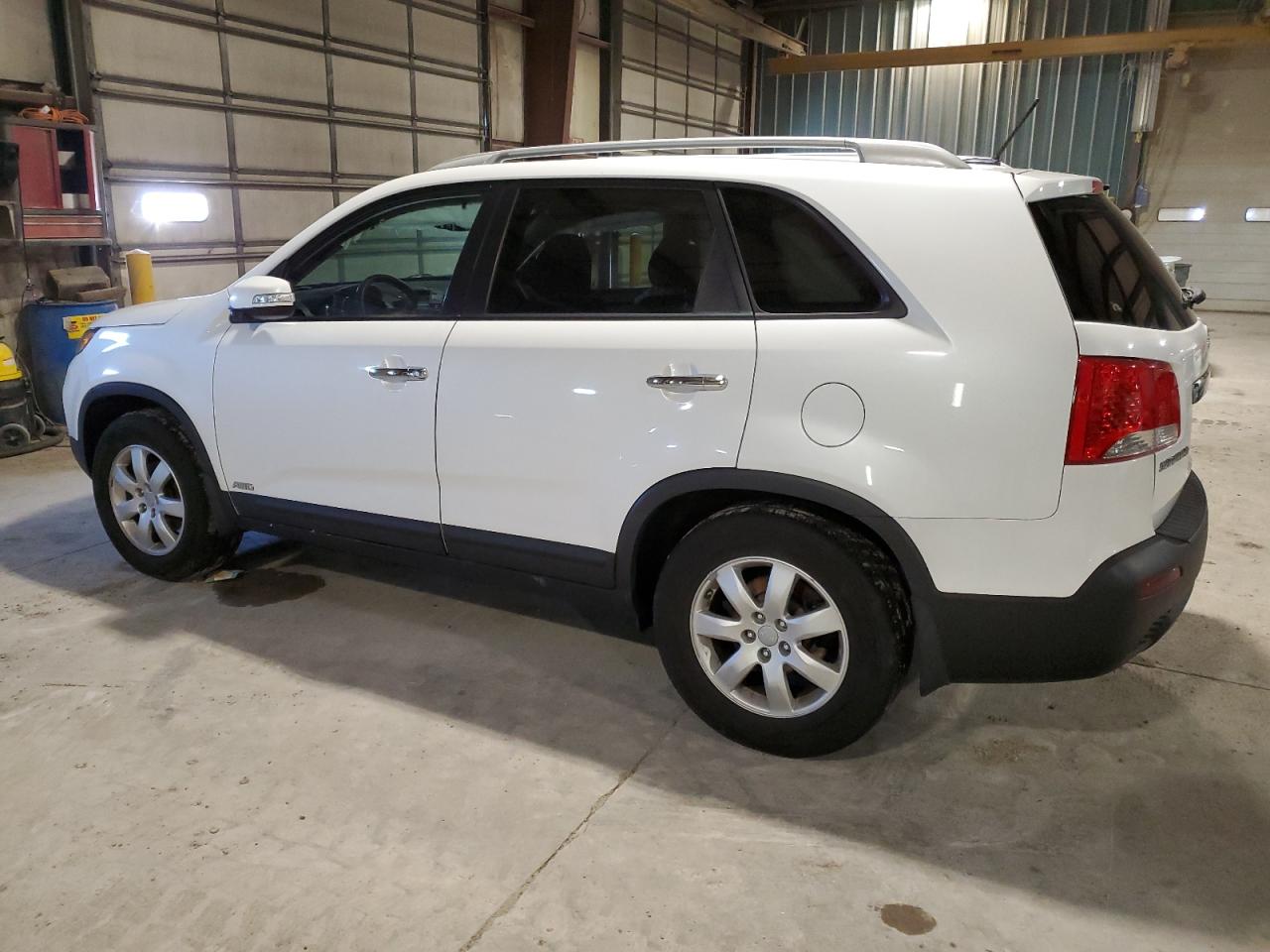 2012 Kia Sorento - Image 2