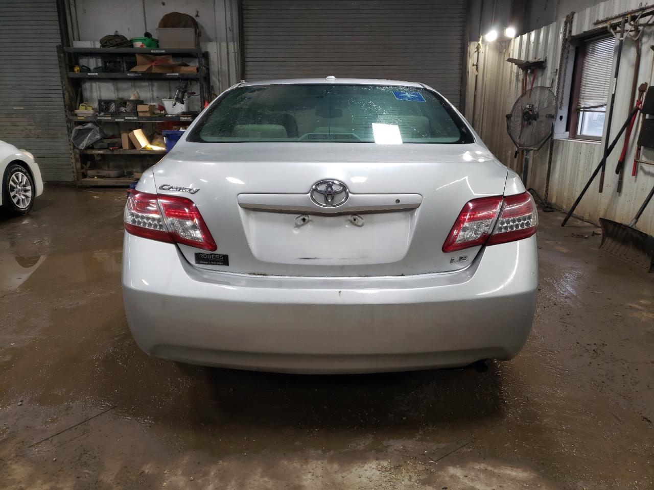 2011 Toyota Camry - Image 6