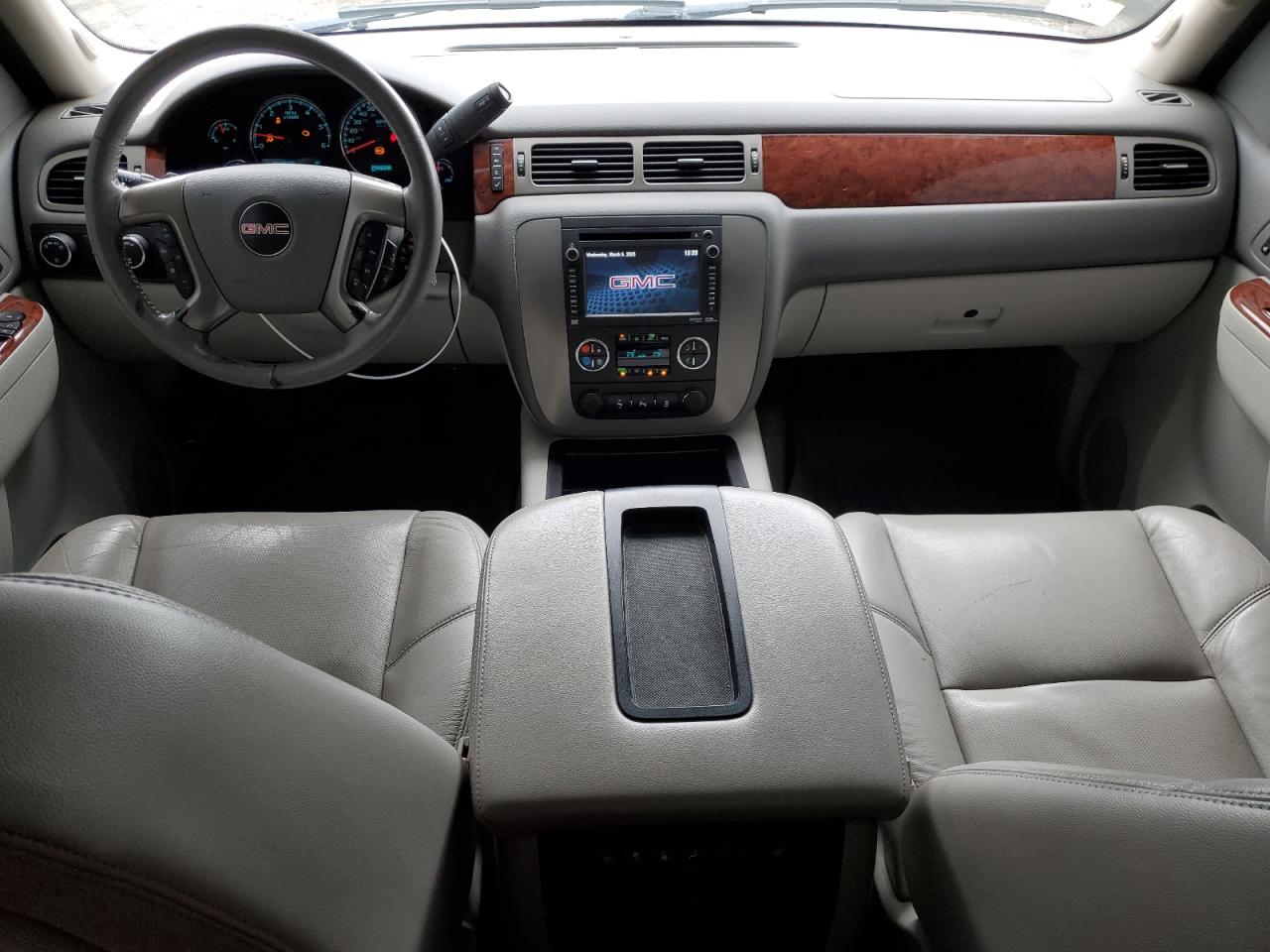 2012 GMC Yukon - Image 8
