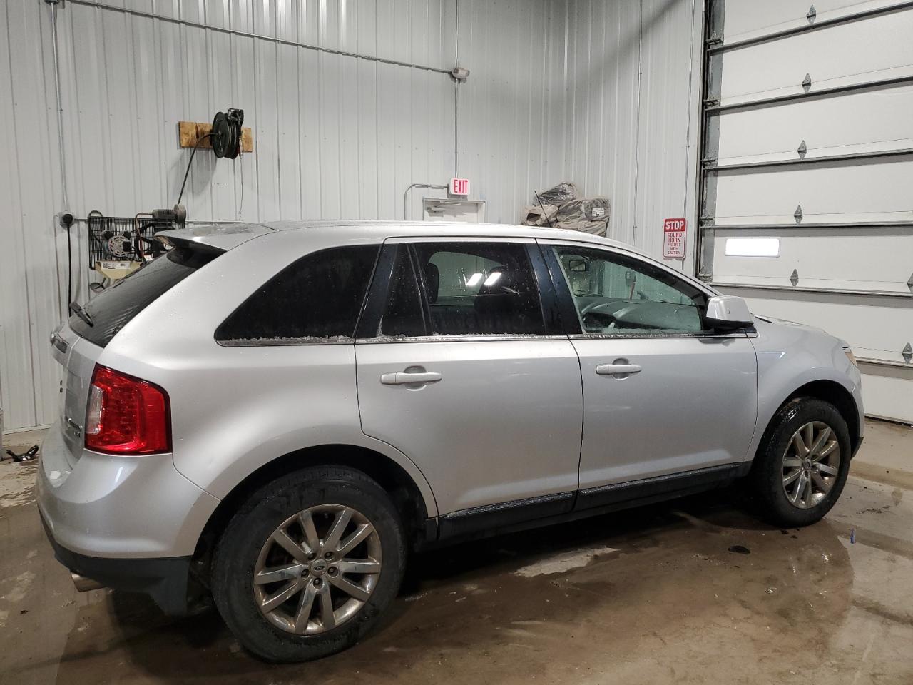 2011 Ford Edge - Image 3
