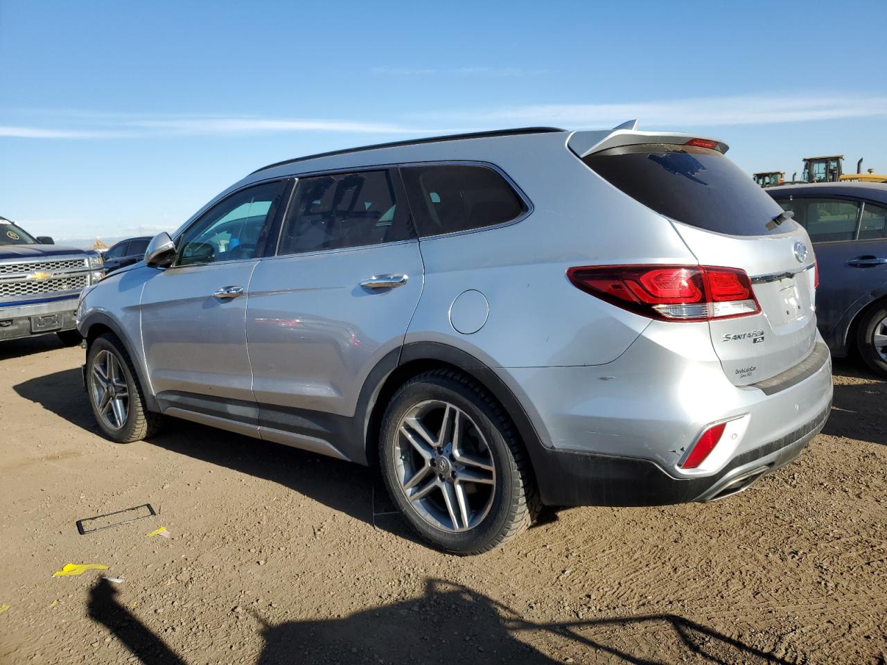2019 Hyundai Santa Fe - Image 2