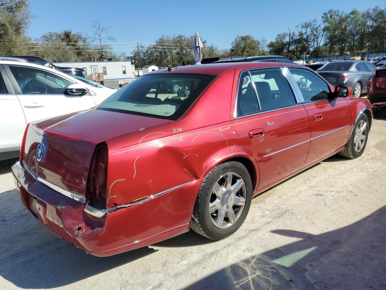 2007 Cadillac DTS - Image 3