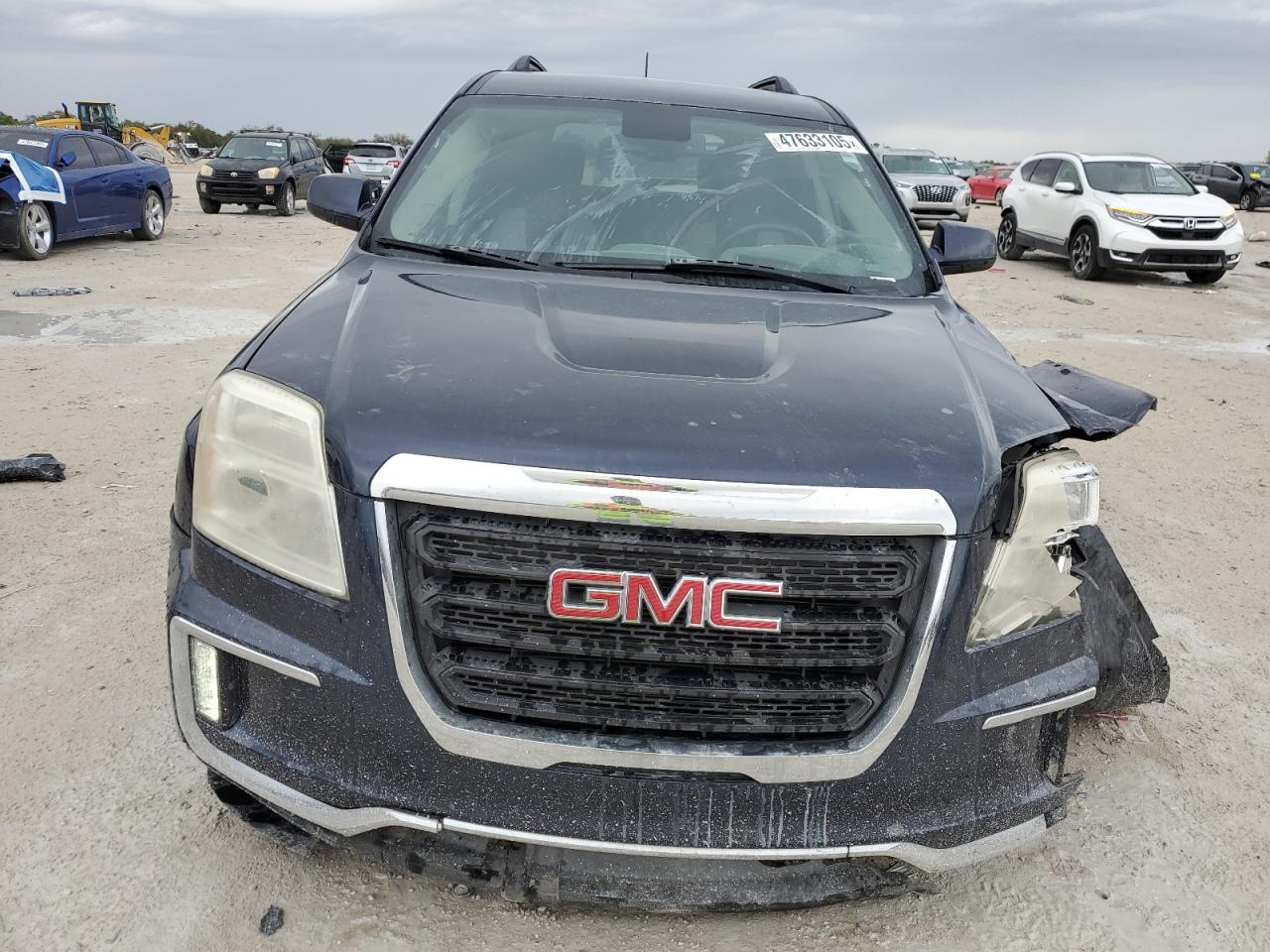 2017 GMC Terrain - Image 5