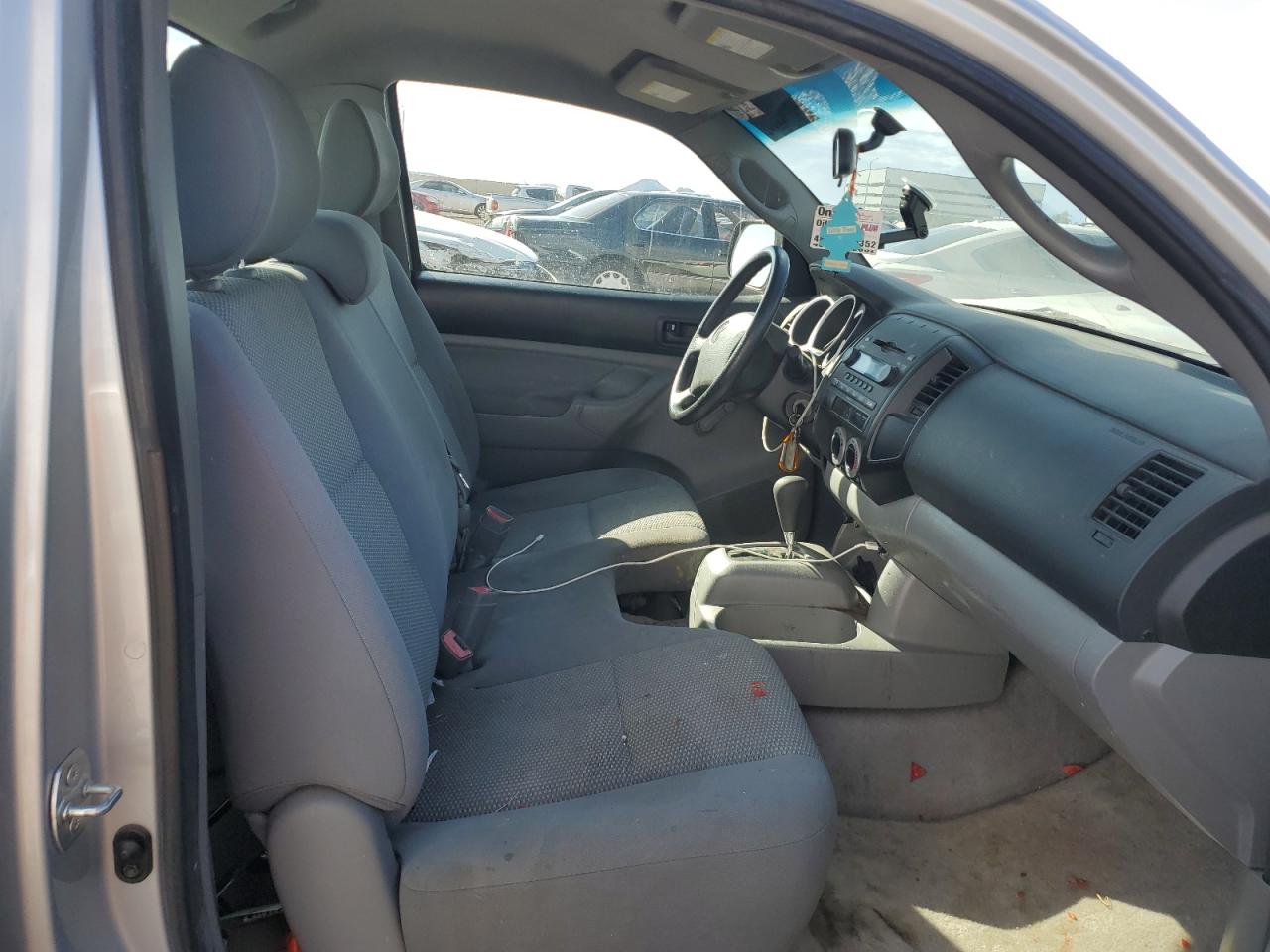 2008 Toyota Tacoma - Image 11