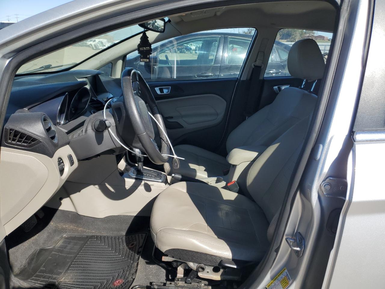 2015 Ford Fiesta - Image 7
