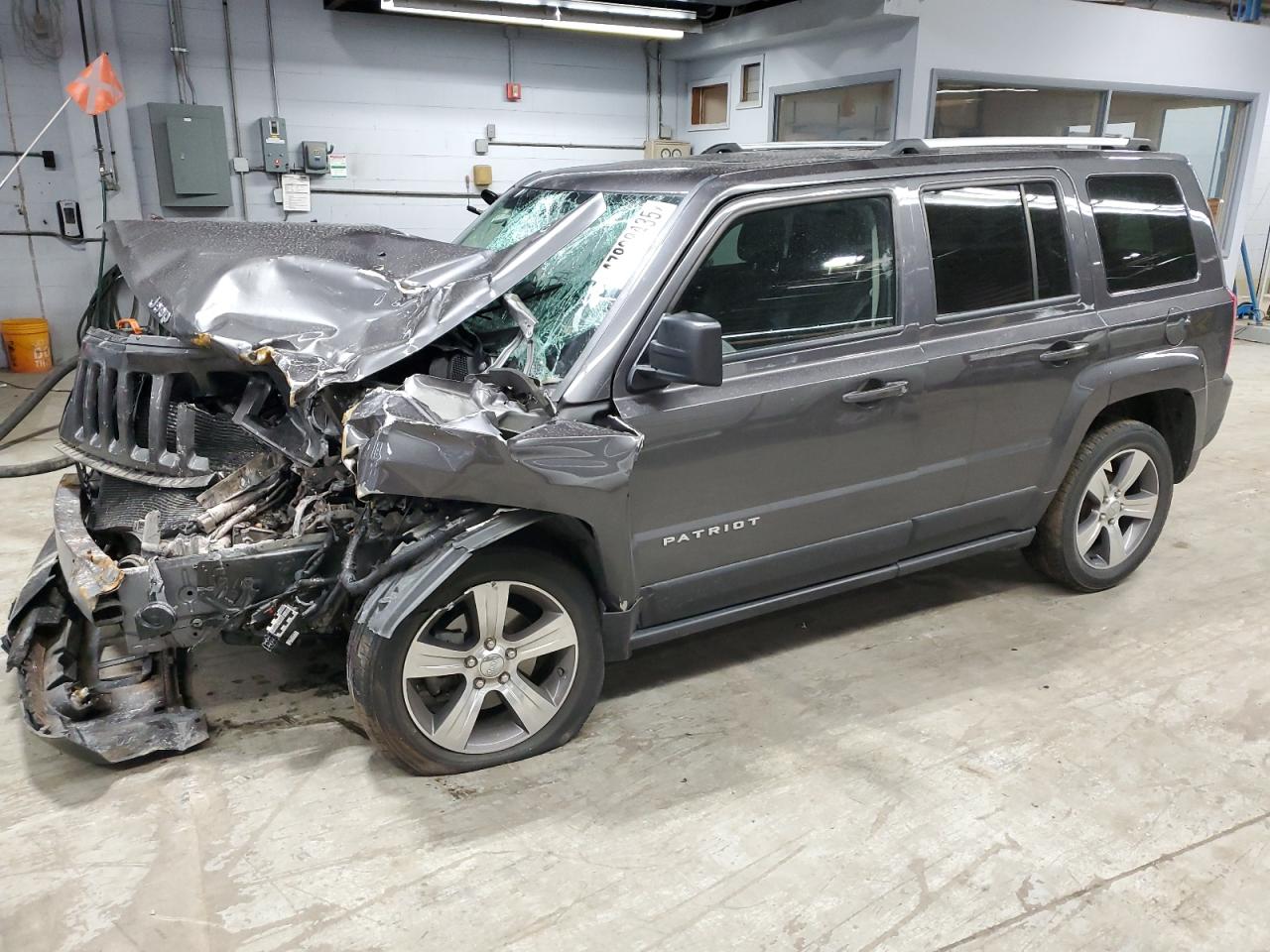 2016 Jeep Liberty (Patriot) - Image 1