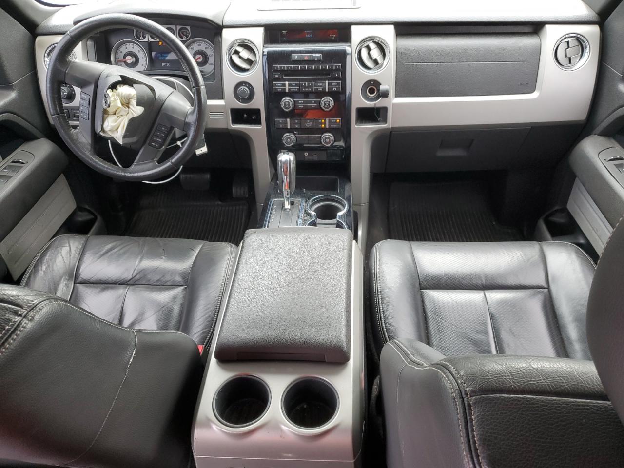 2010 Ford F-150 - Image 8