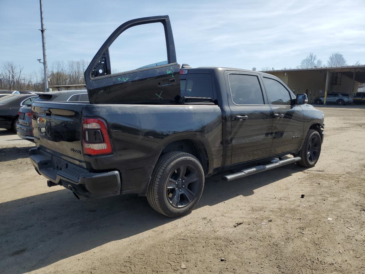 2022 RAM 1500 - Image 3