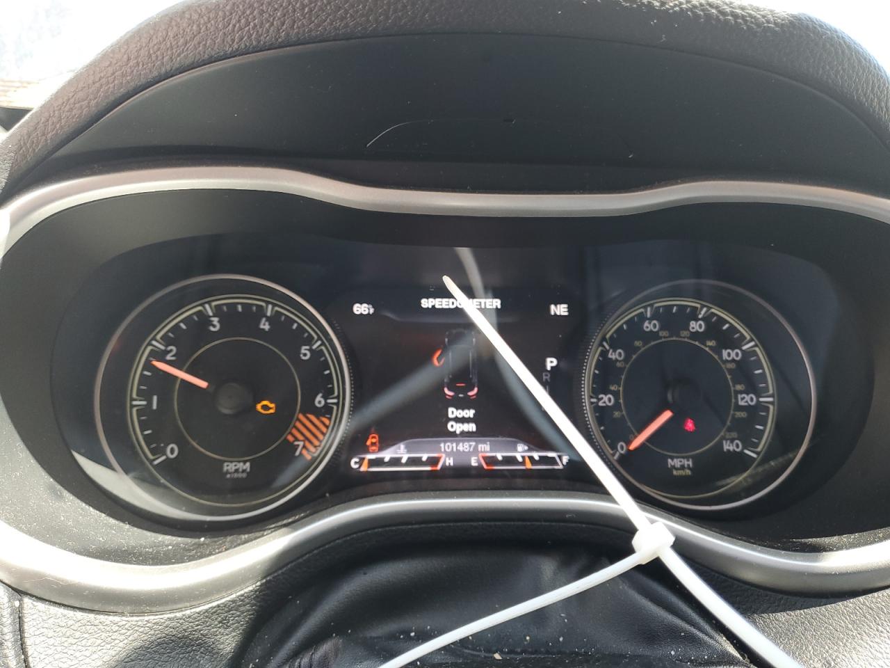 2014 Jeep Grand Cherokee - Image 9