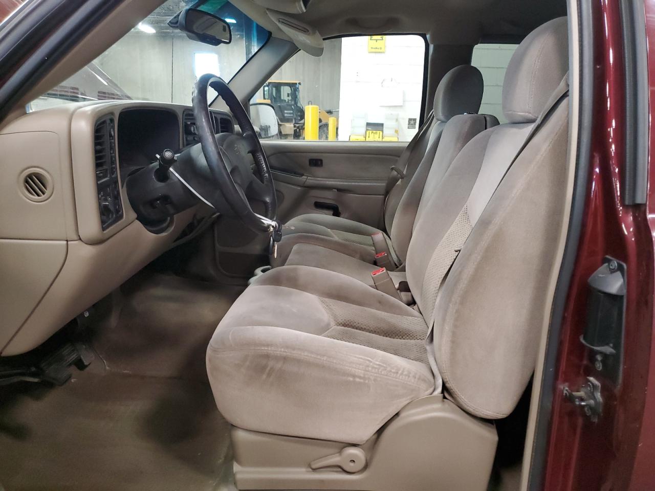 2003 Chevrolet Silverado - Image 7