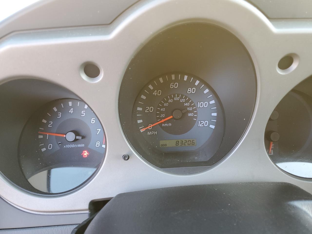 2002 Nissan Xterra Xe VIN: 5N1ED28T92C525527 Lot: 48939255