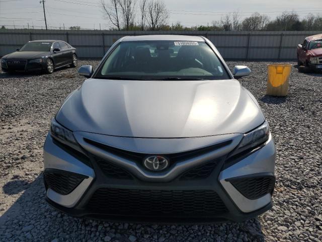  TOYOTA CAMRY 2023 Серебристый