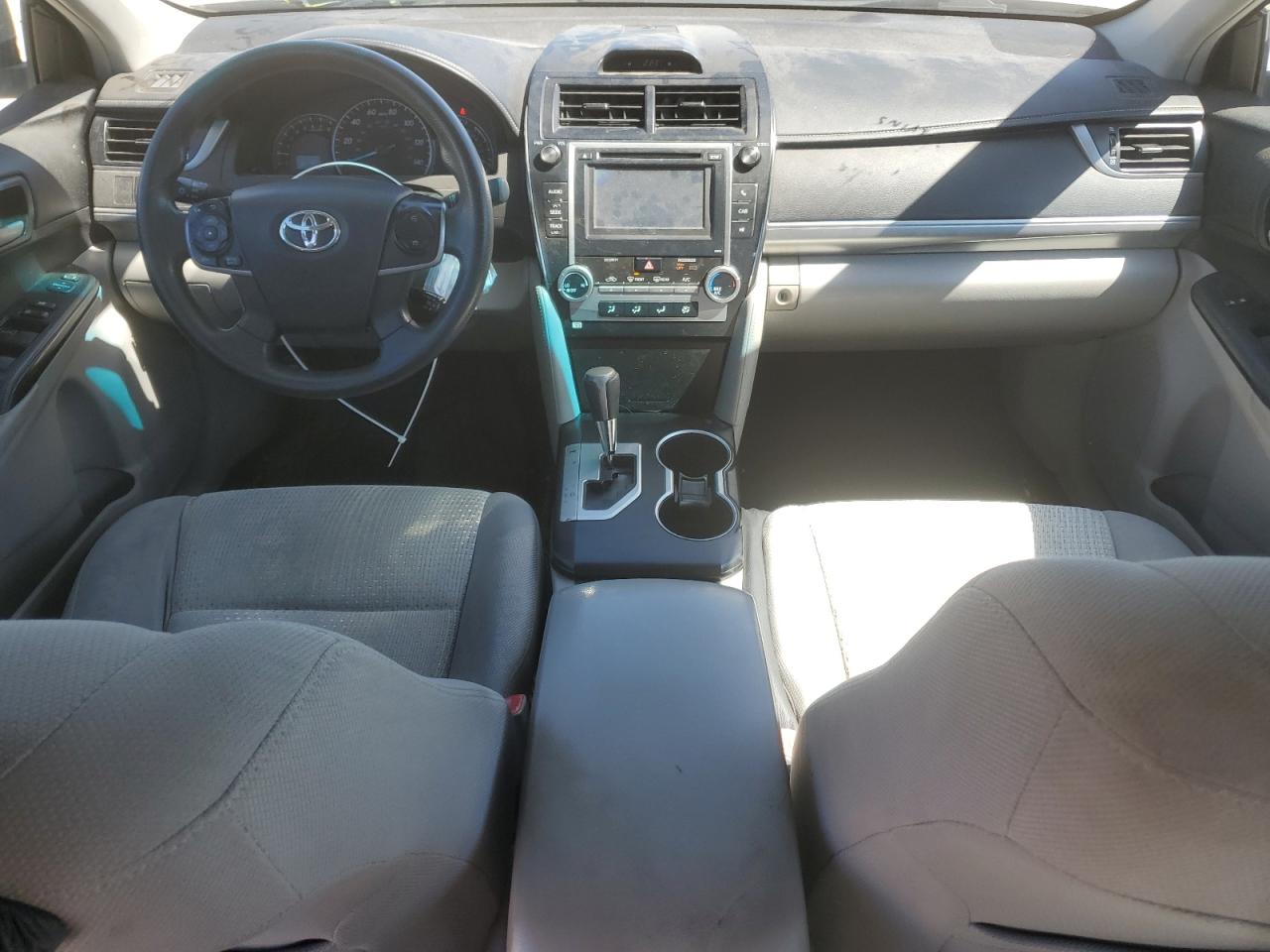 2014 Toyota Camry - Image 8