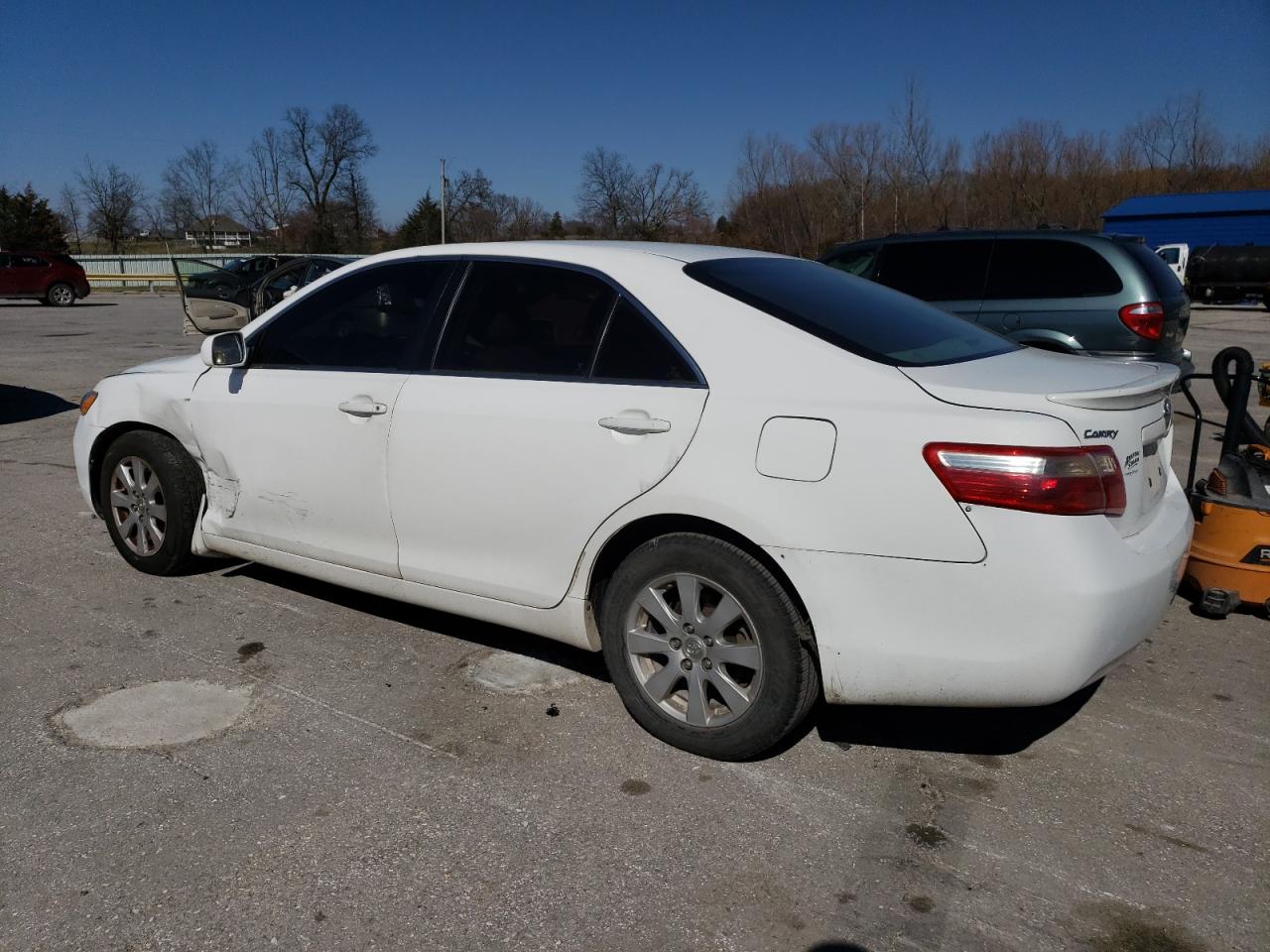 2008 Toyota Camry - Image 2