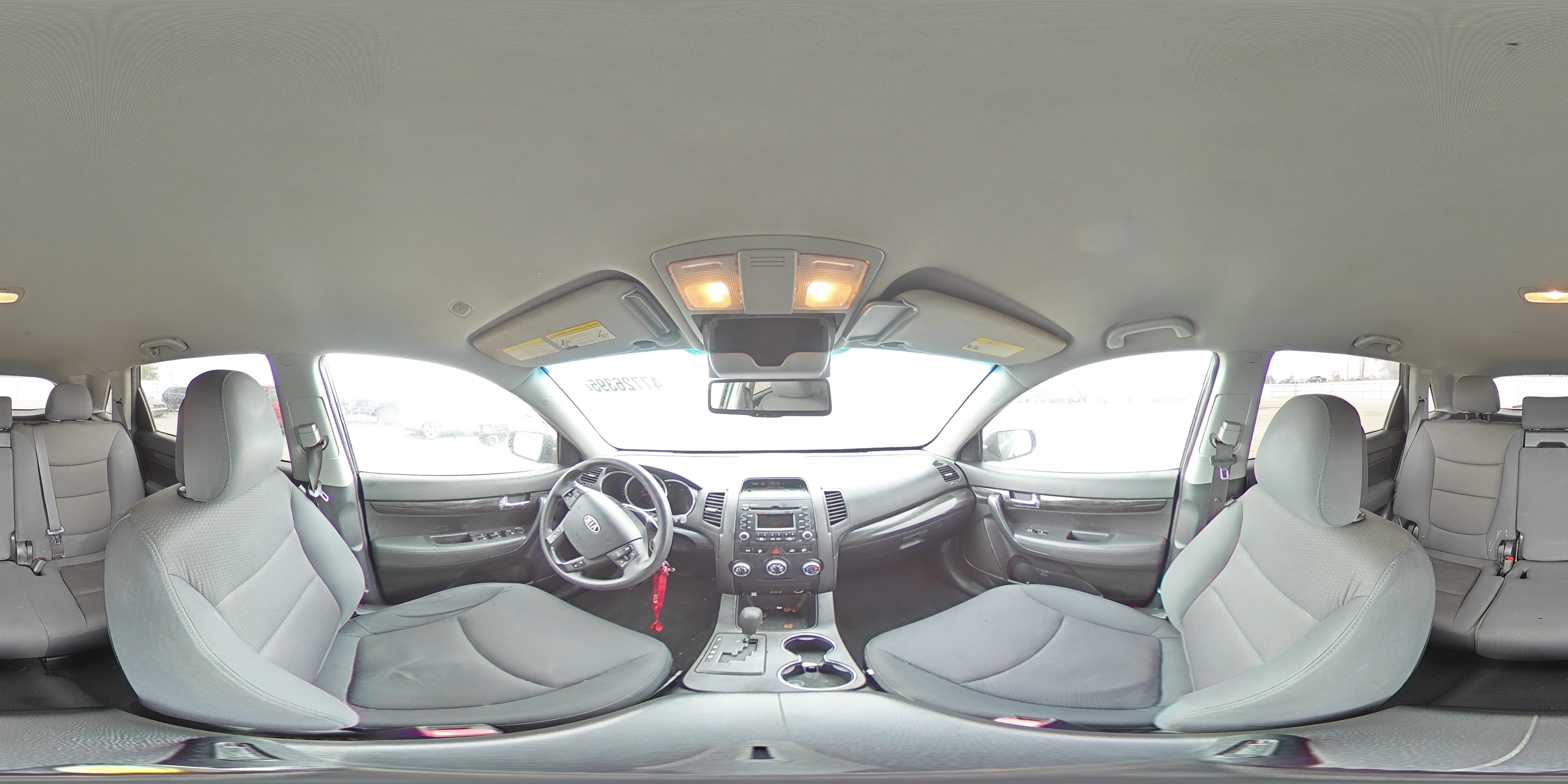 2013 Kia Sorento - Image 13