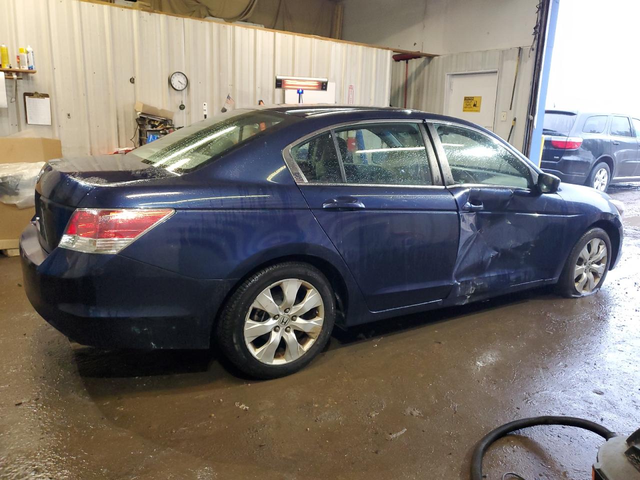 2010 Honda Accord - Image 3