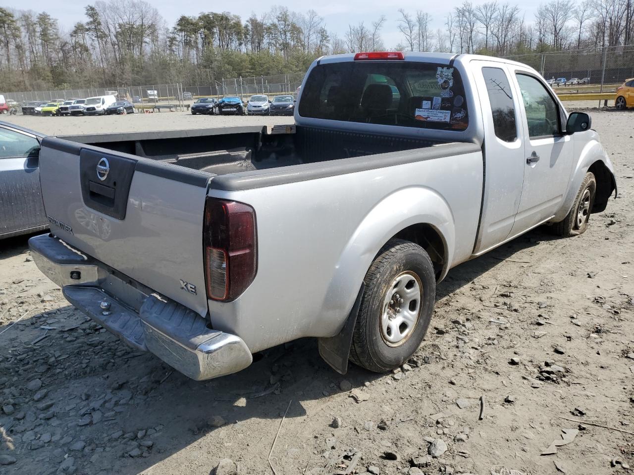2009 Nissan Navara (Frontier) - Image 3