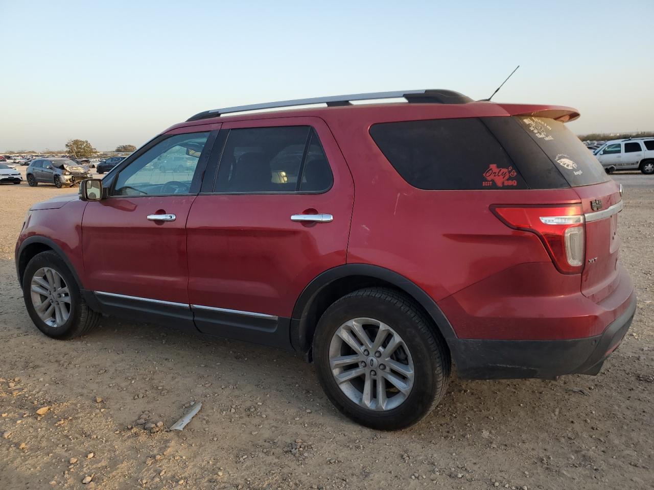 2011 Ford Explorer - Image 2
