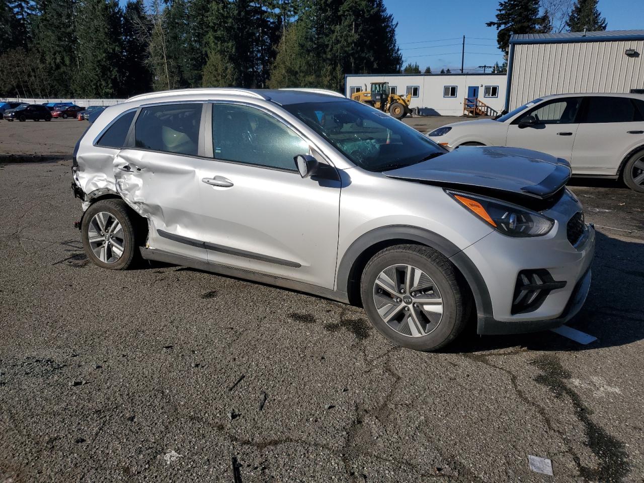 2020 Kia Niro - Image 4