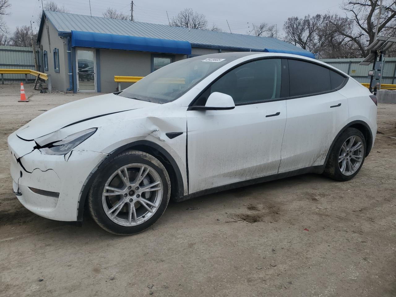 2021 Tesla Model Y იყიდება Wichita-ში, KS - Front End