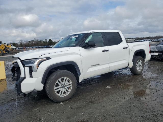 2024 Toyota Tundra Crewmax Sr