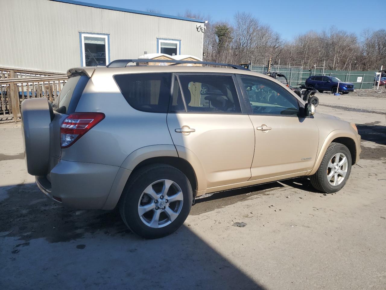 2011 Toyota RAV 4 - Image 3
