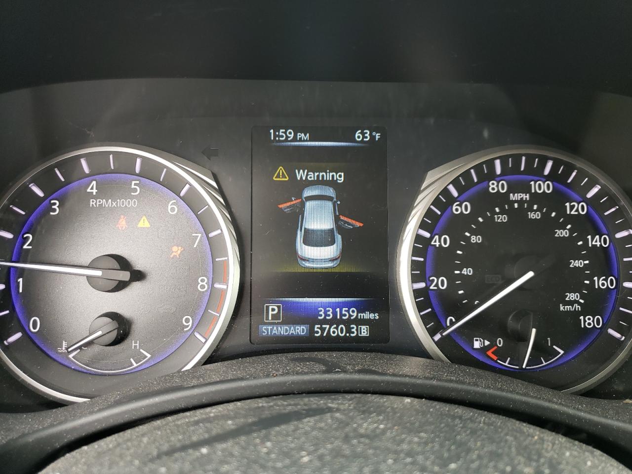 2015 Infiniti Q50 - Image 9