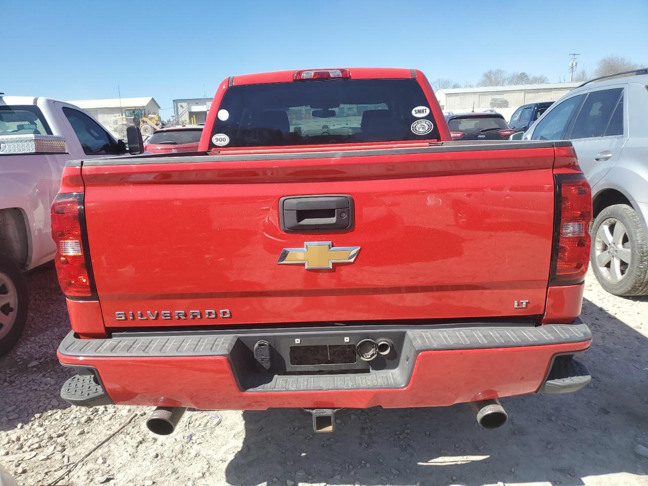 2017 Chevrolet Silverado - Image 6
