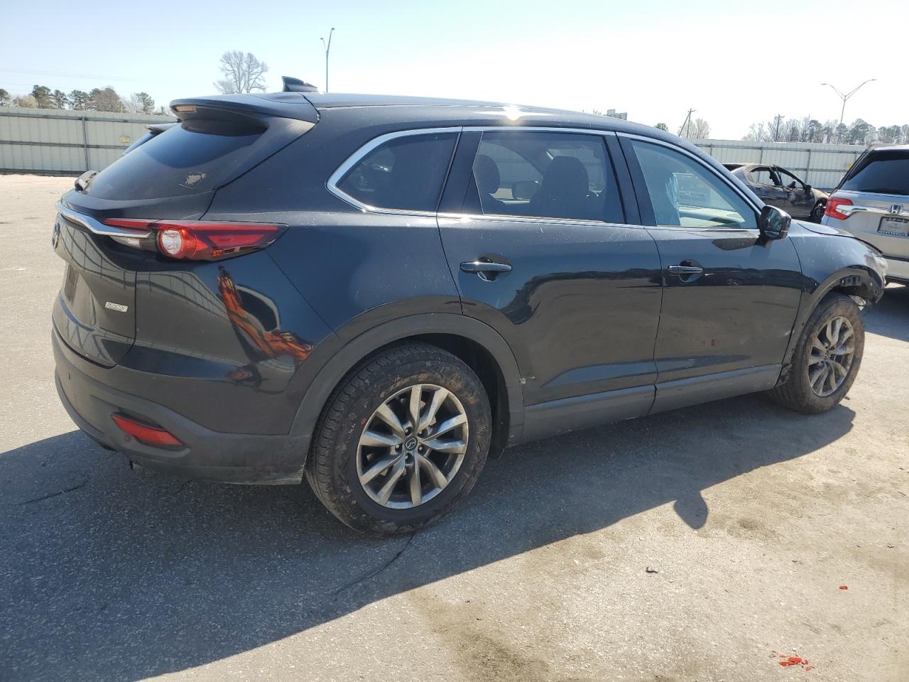 2018 Mazda CX-9 - Image 3