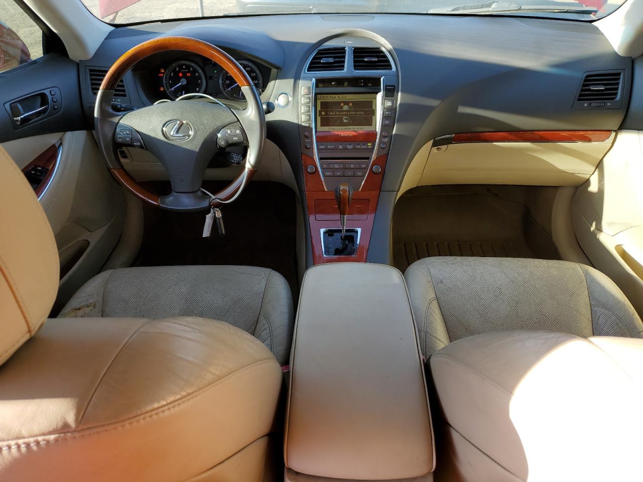 2012 Lexus ES - Image 8