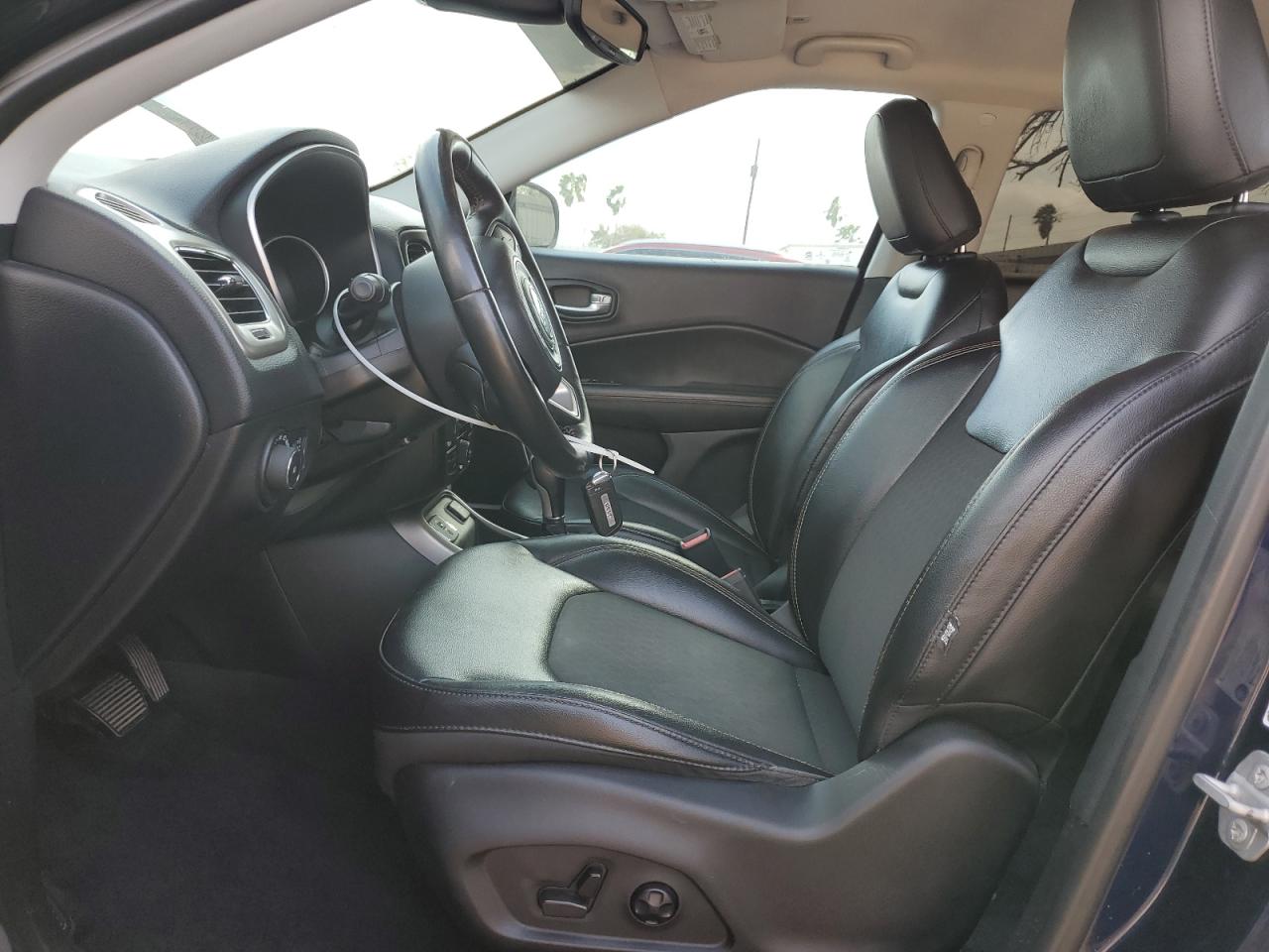 2018 Jeep Compass - Image 7