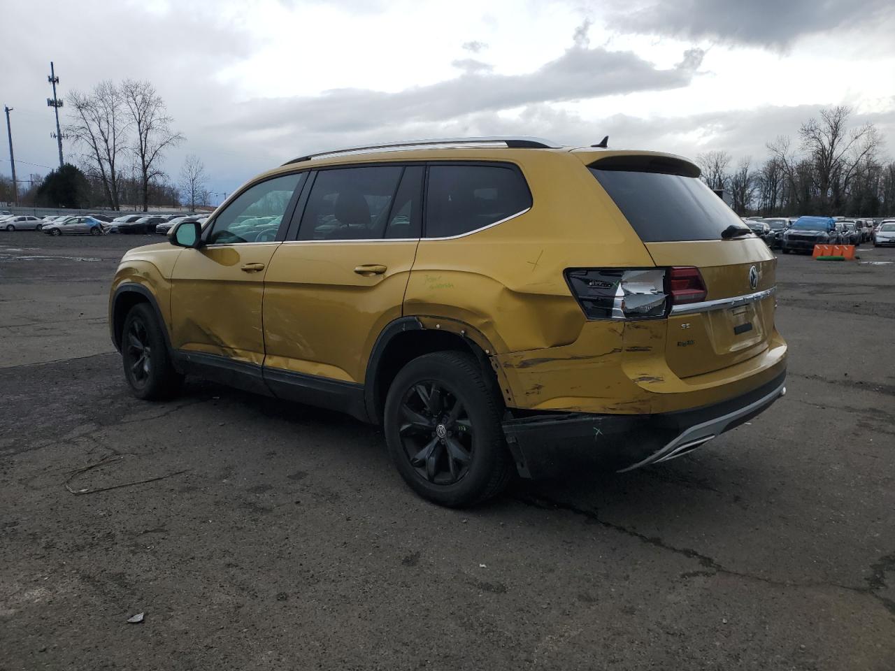 2018 Volkswagen Atlas - Image 2