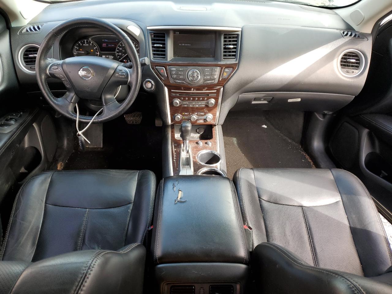 2013 Nissan Pathfinder - Image 8