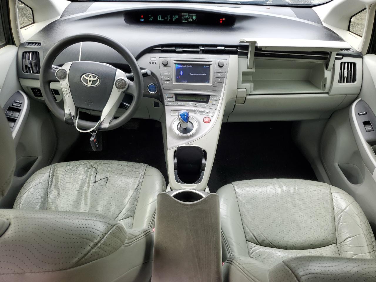 2012 Toyota Prius - Image 8